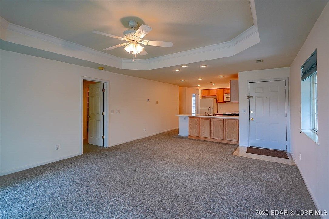 188 Charleston #UNIT 2A Lake Ozark, MO 65049 - Thumbnail 4