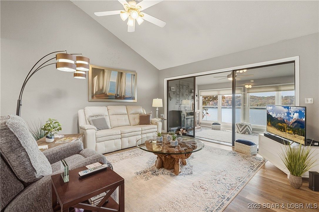 2500 Bay Point Ln APT 343 Osage Beach, MO 65065 - Thumbnail 4