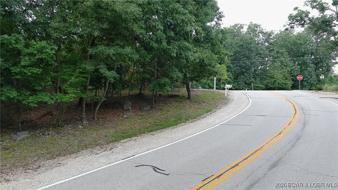 504 Horseshoe Bend Rd Lake Ozark, MO 65049 - Thumbnail 4