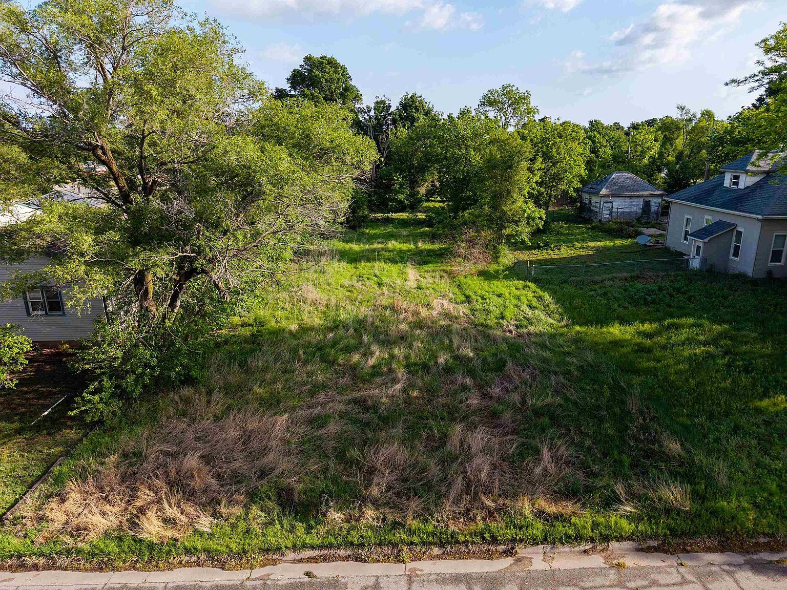 410 W Grant St Walton, KS 67151 - Thumbnail 4