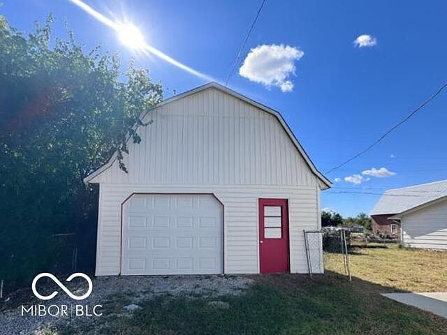 212 E Hopewell St Farmersburg, IN 47850 - Thumbnail 4