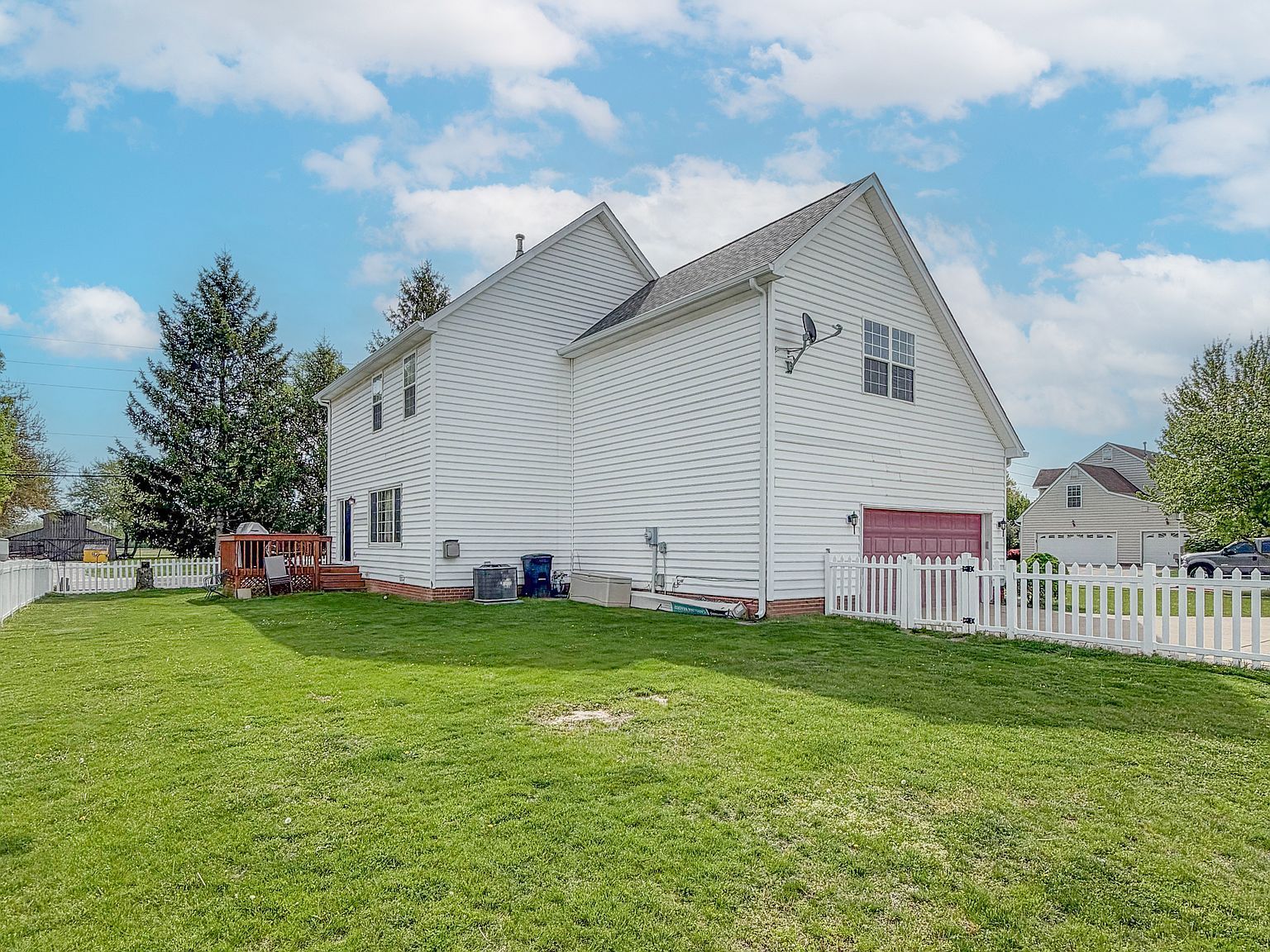 10480 Watkins Dr Indianapolis, IN 46234 - Thumbnail 4