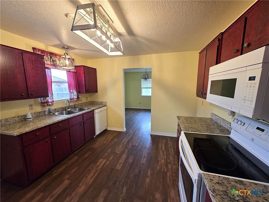 1901 Amethyst Dr Killeen, TX 76549 - Thumbnail 4