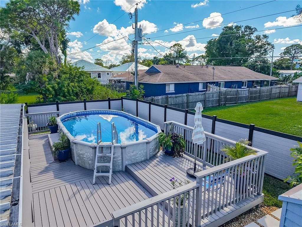 4411-4413 Little Hickory Rd Bonita Springs, FL 34134 - Thumbnail 4