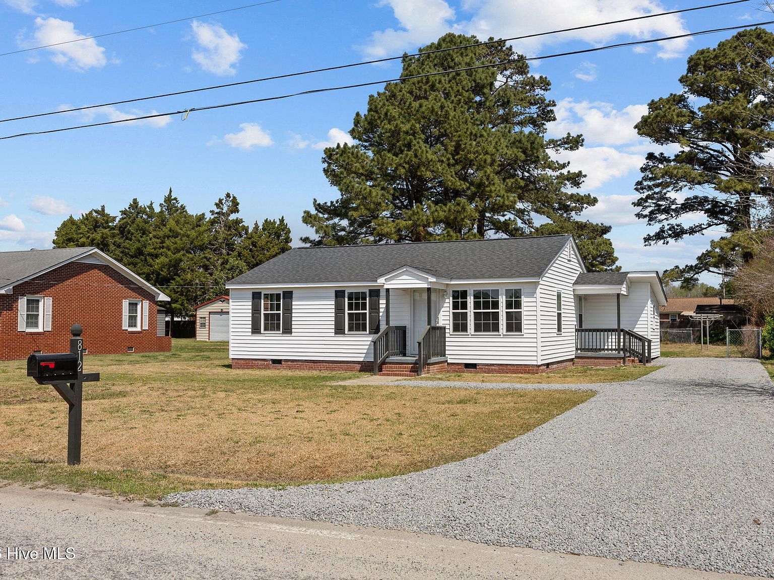 812 Grimes Rd Washington, NC 27889 - Thumbnail 4