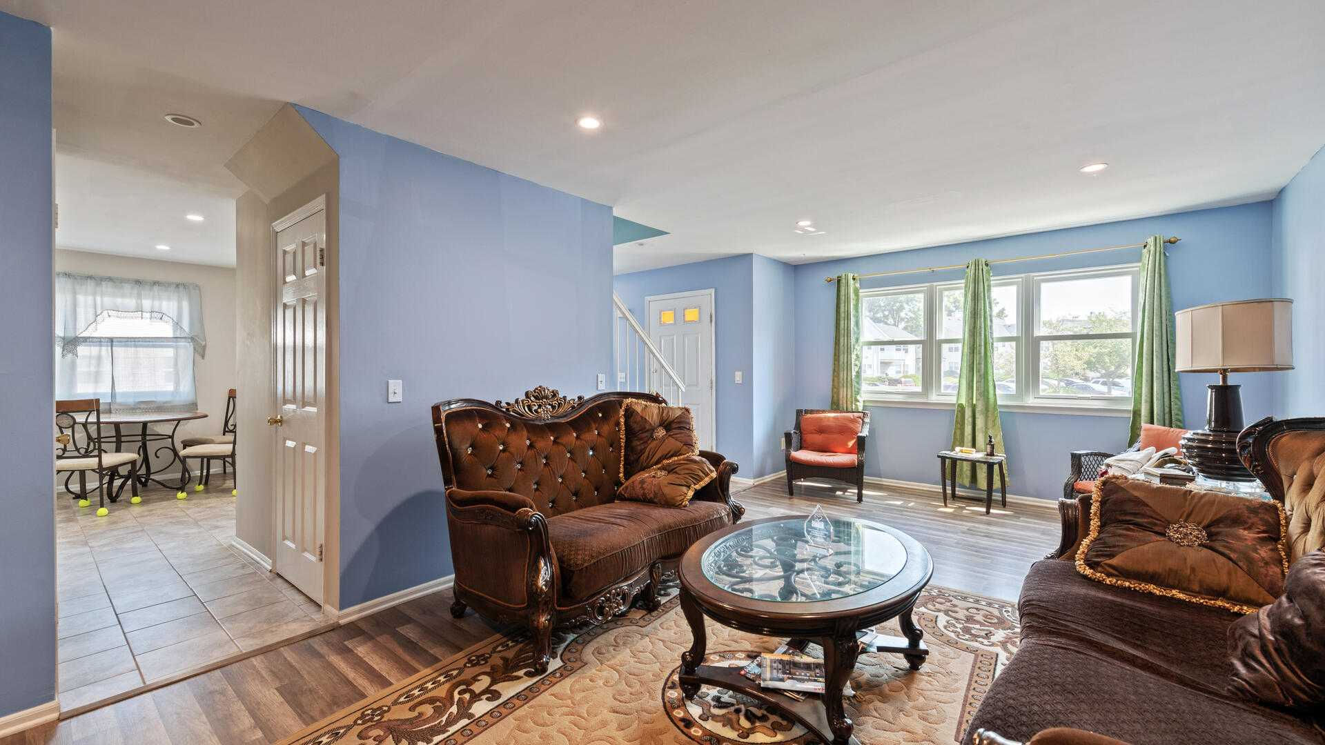 241 Bexley Lane, Piscataway, NJ, USA, 8854 - Thumbnail 4