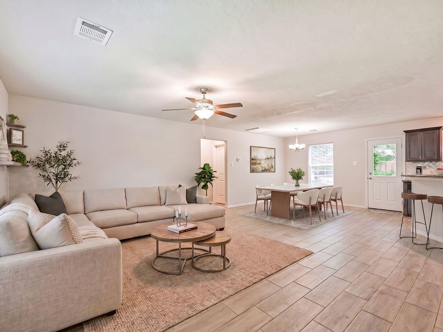 10533 Mary Ln Manvel, TX 77578 - Thumbnail 4