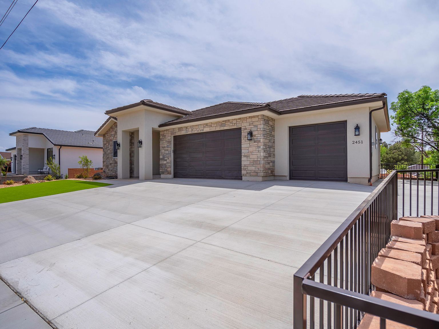 2451 Arrowhead Trl Santa Clara, UT 84765 - Thumbnail 4