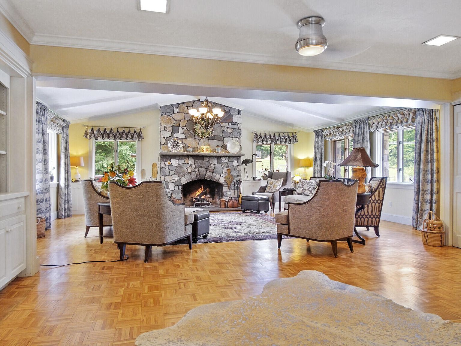 16 Davis Point Rd Wayne, ME 04284 - Thumbnail 4