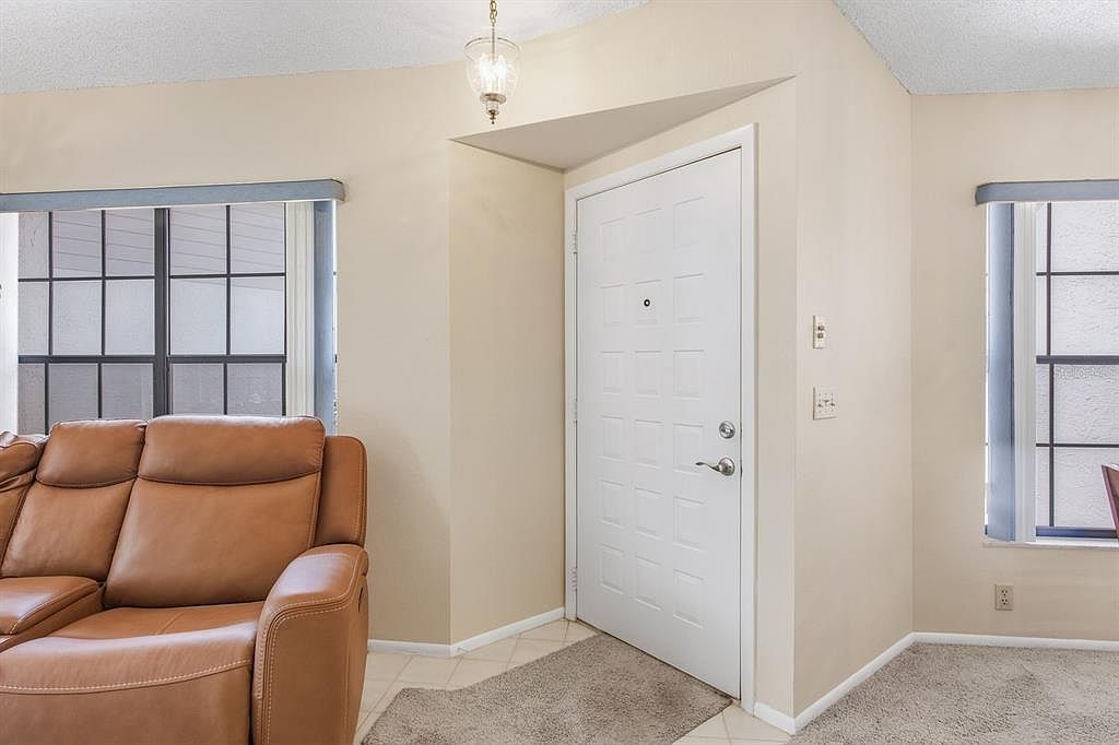 6810 PLUMLEAF COURT Spring Hill, FL 34606 - Thumbnail 4