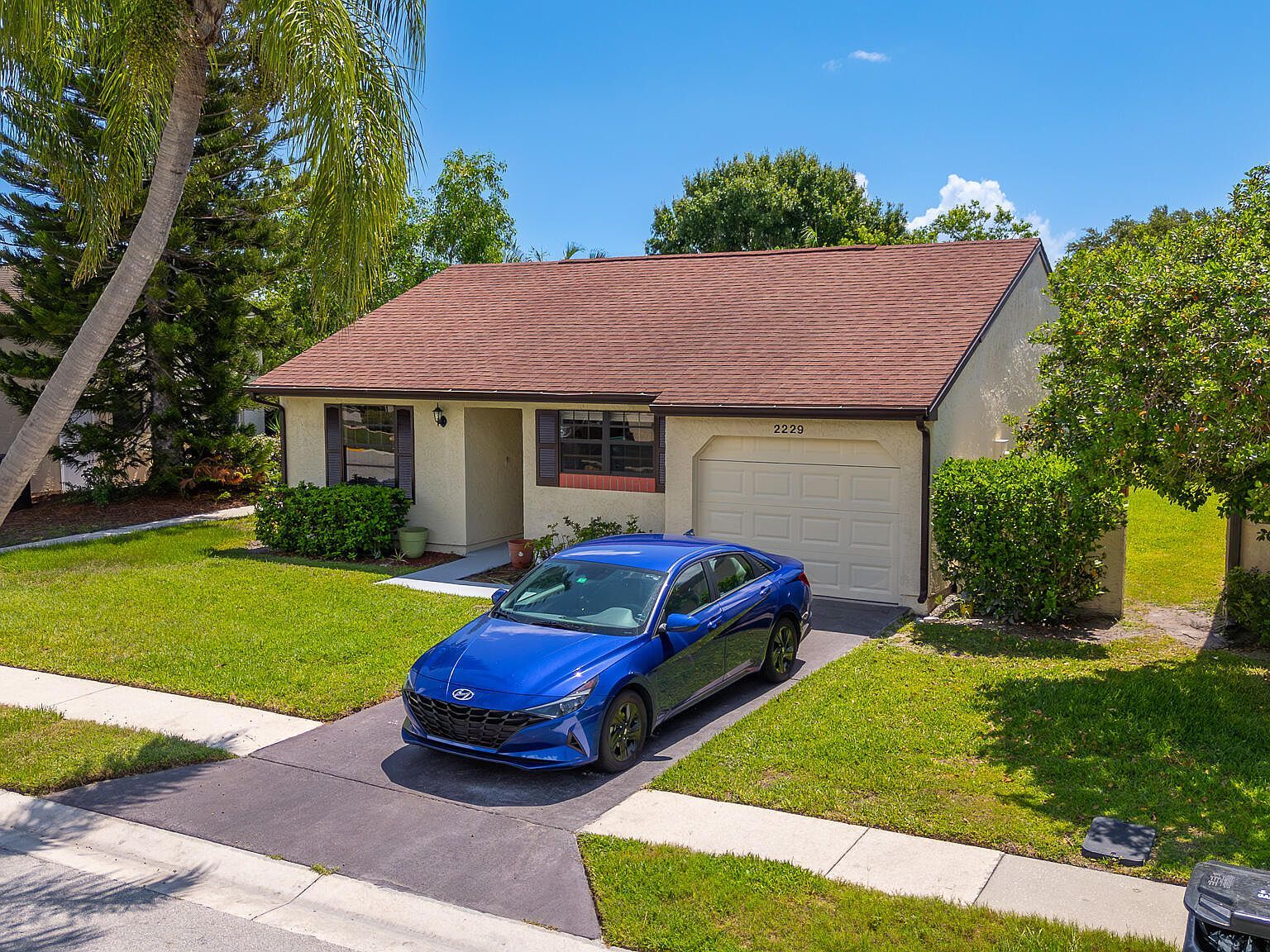 2229 SE Brekenridge Cir Port Saint Lucie, FL 34952 - Thumbnail 4