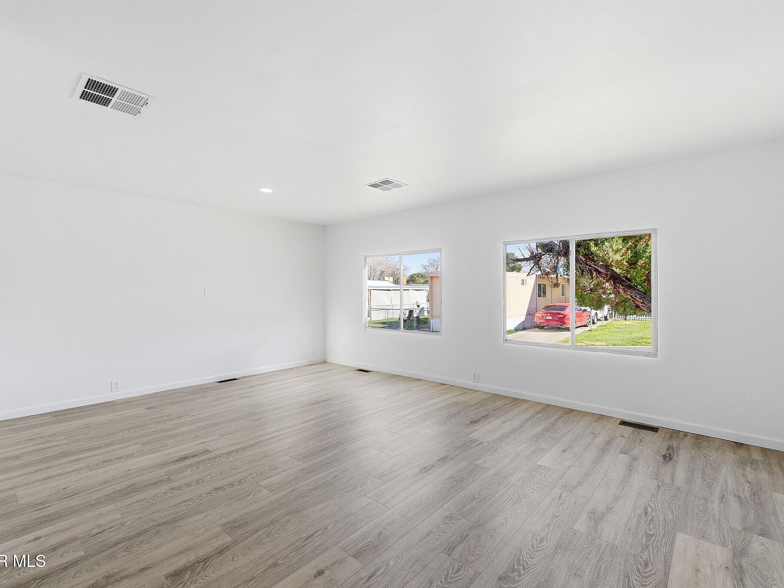 43850 20th St E Space 83 Lancaster, CA 93535 - Thumbnail 4