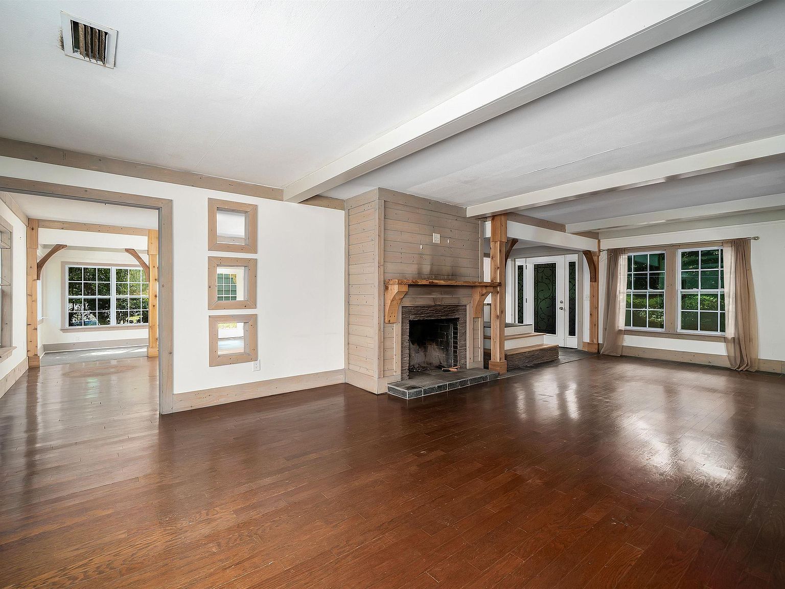 2016 Chapel Rd Birmingham, AL 35226 - Thumbnail 4