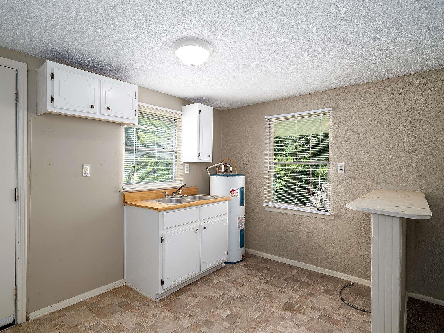 9601 Short St Birmingham, AL 35217 - Thumbnail 4