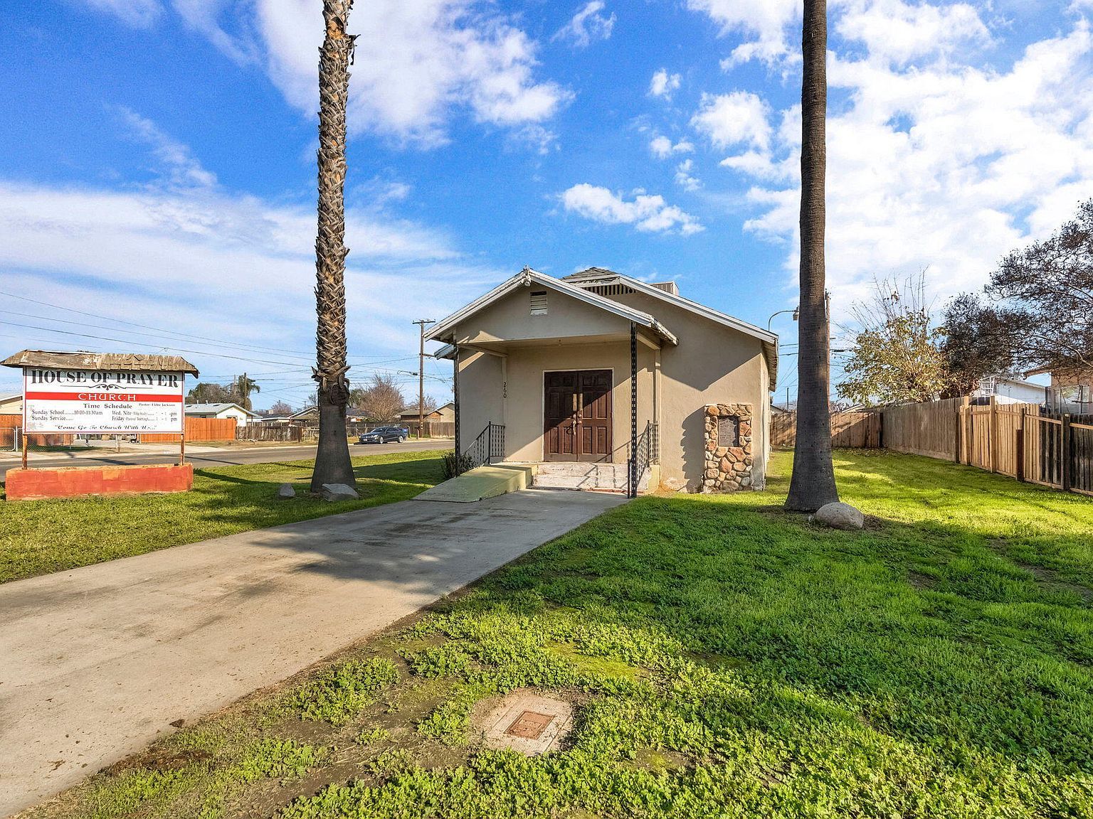 260 N Los Angeles St Tulare, CA 93274 - Thumbnail 4