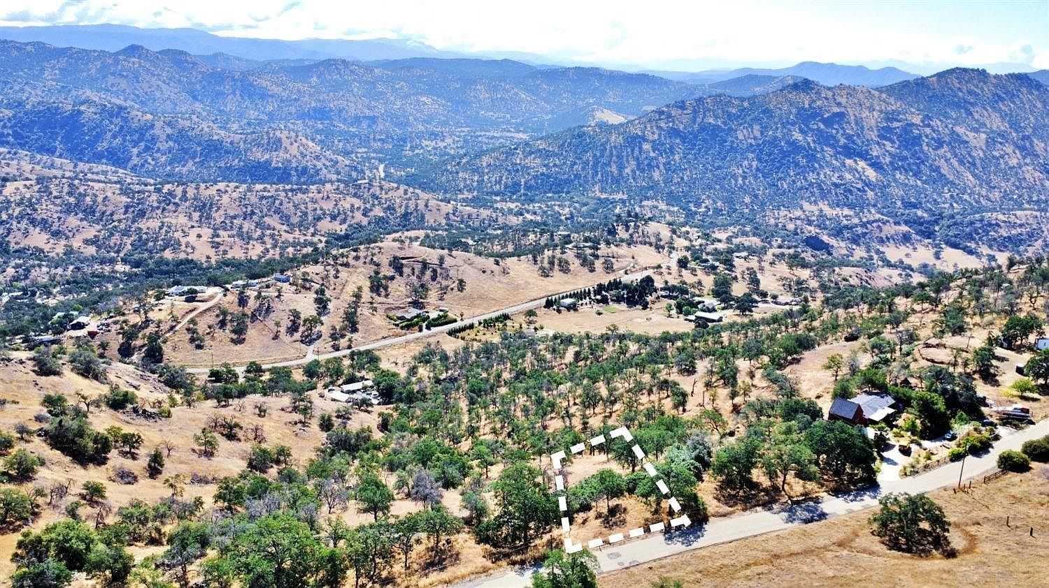 391 Sunflower Ln Squaw Valley, CA 93675 - Thumbnail 4