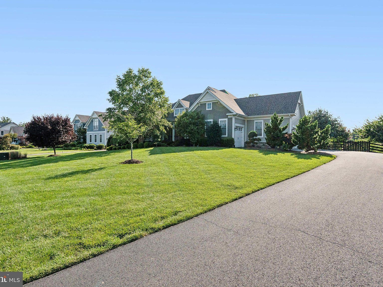 22979 Homestead Landing Ct Ashburn, VA 20148 - Thumbnail 4