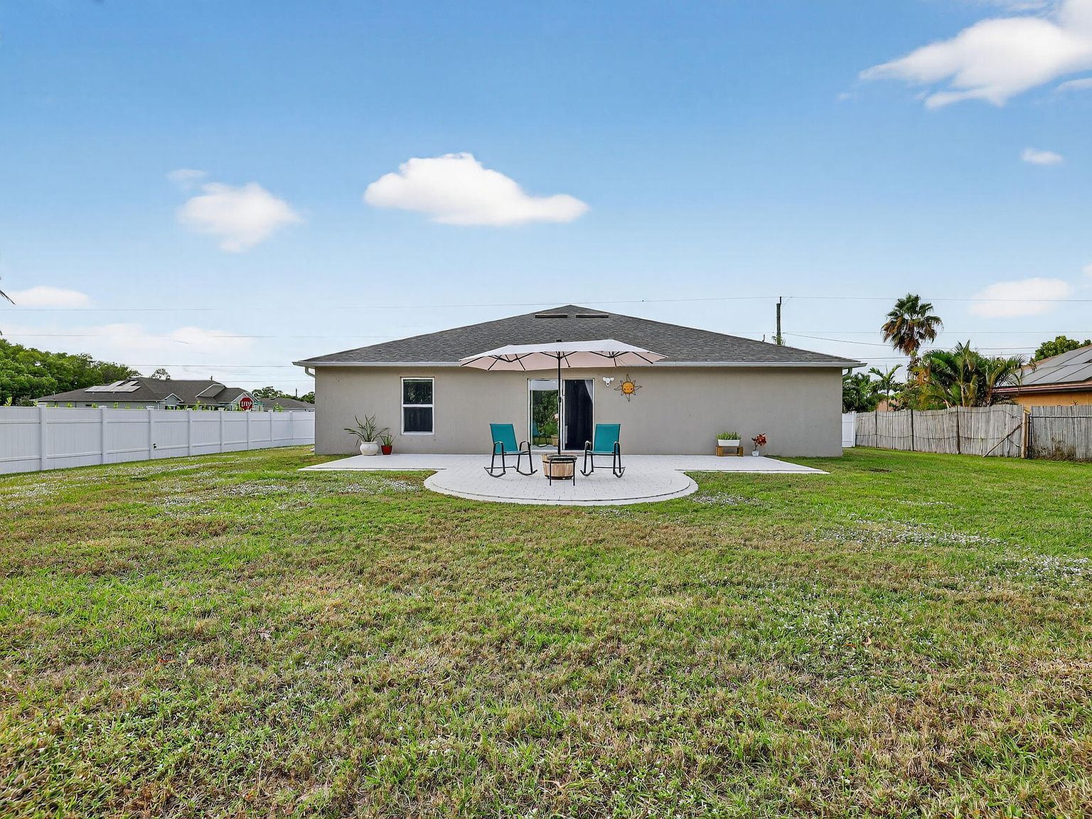 3002 SE East Blackwell Dr Pt Saint Lucie, FL 34952 - Thumbnail 4