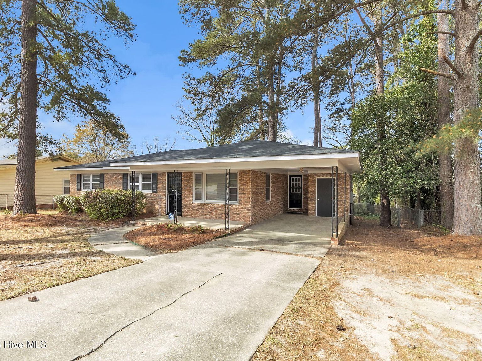 2134 Biltmore Dr Fayetteville, NC 28304 - Thumbnail 4