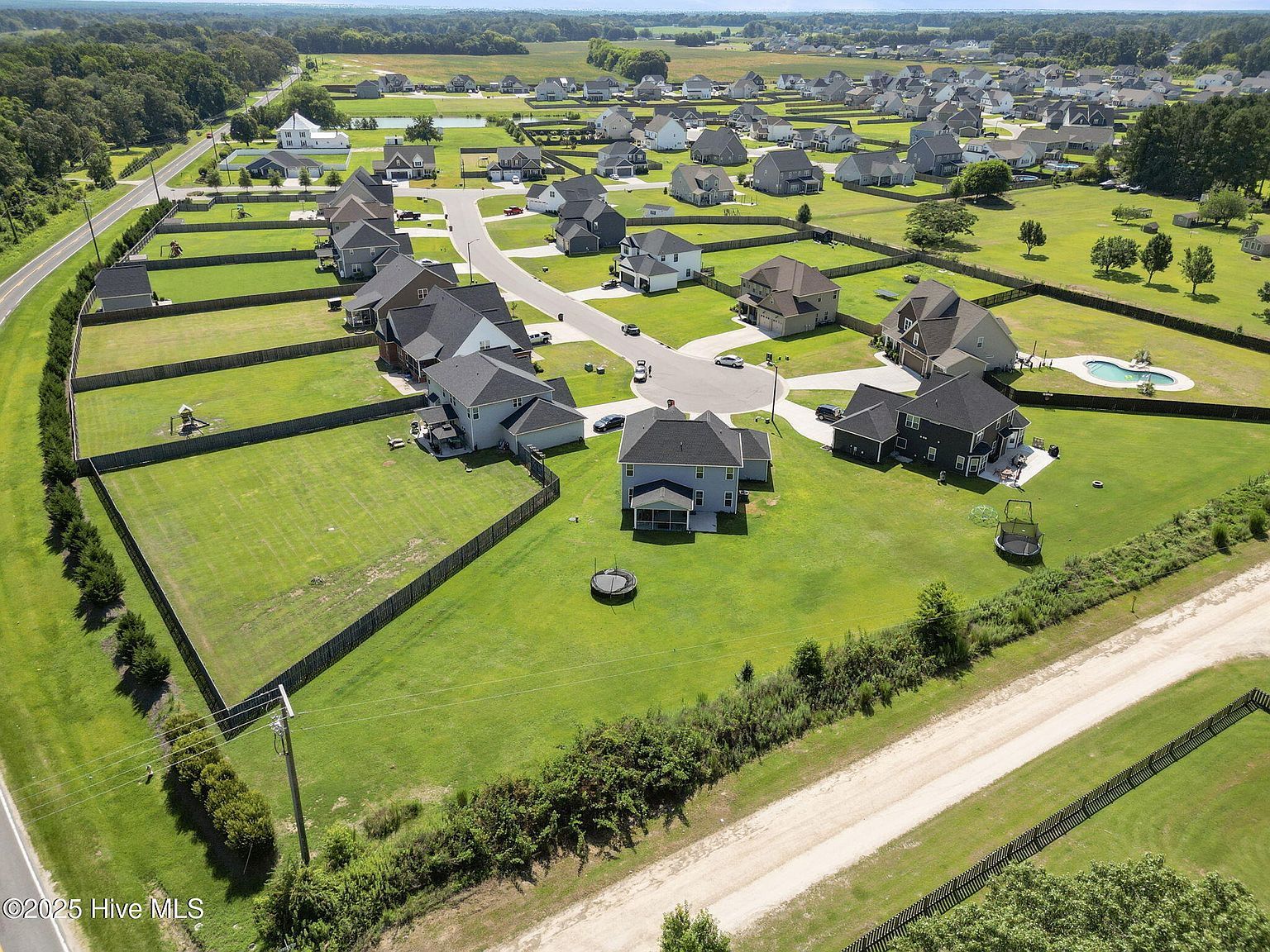 2301 Northway Ct Hope Mills, NC 28348 - Thumbnail 4