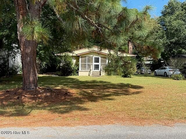 435 W Connecticut Ave Southern Pines, NC 28387 - Thumbnail 4