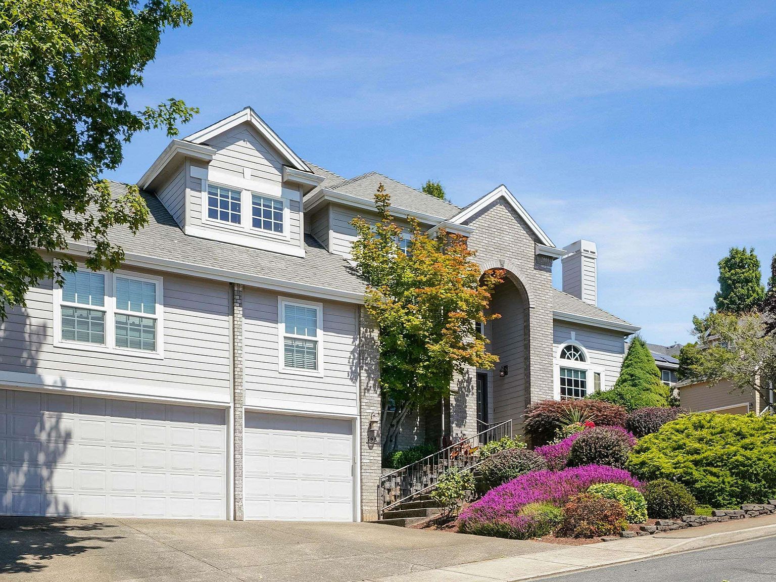 595 Harbourtown Ct SE Salem, OR 97306 - Thumbnail 4