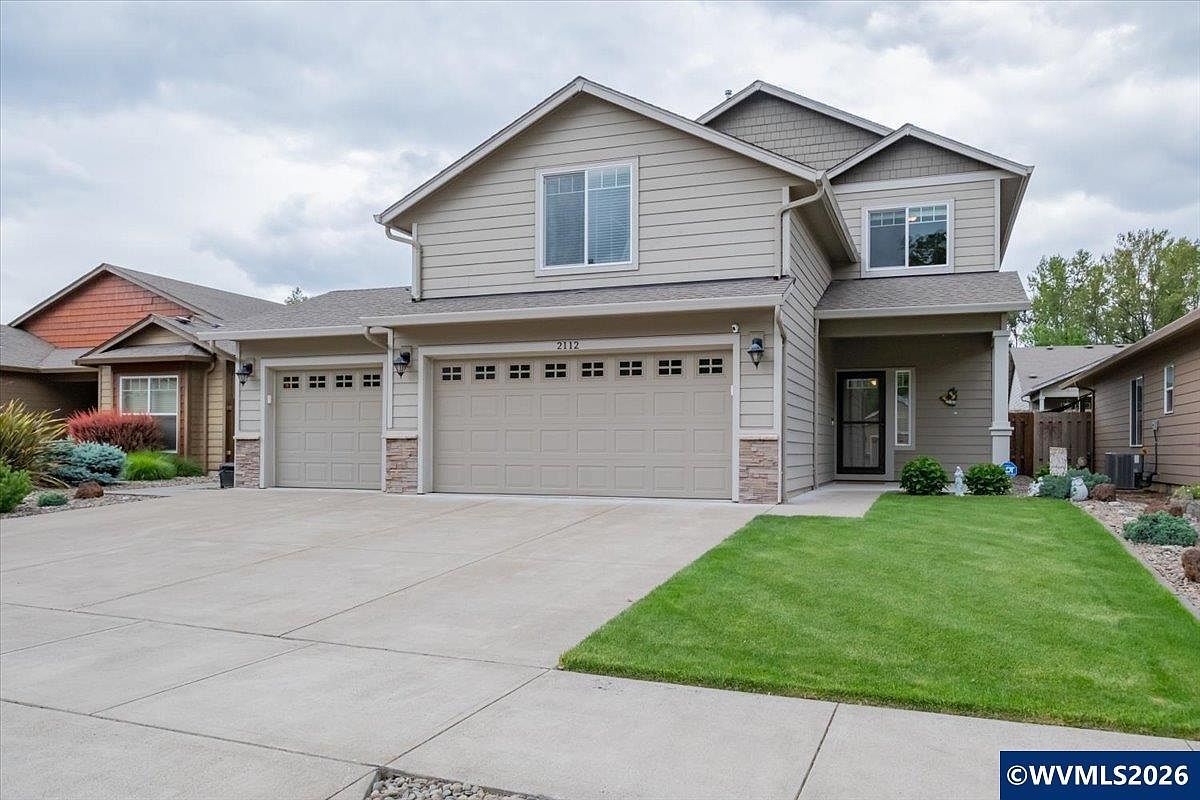 2112 Equestrian Loop S Salem, OR 97302 - Thumbnail 4