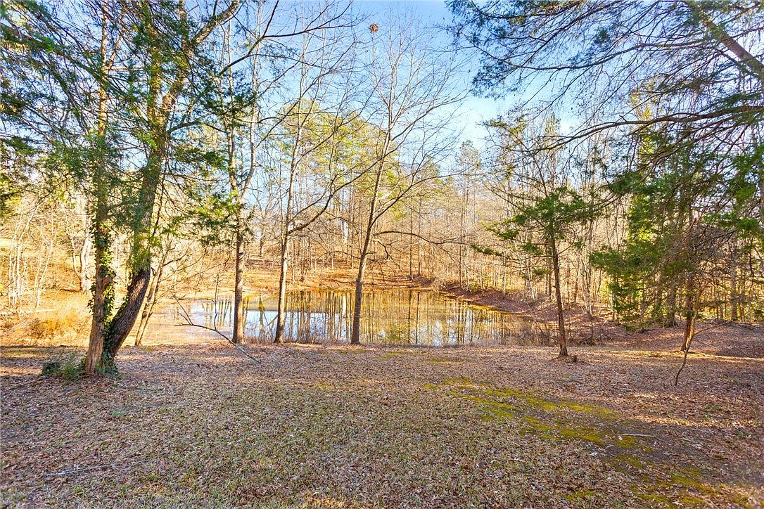 711 Pinecrest Ct Walhalla, SC 29691 - Thumbnail 4