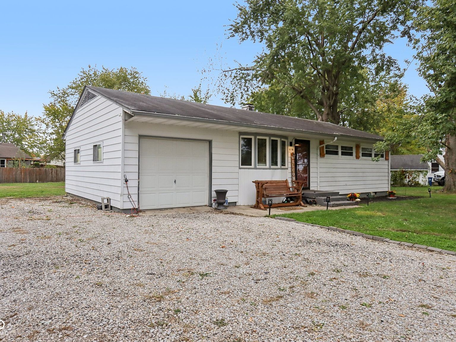 1690 Cardinal Ln Shelbyville, IN 46176 - Thumbnail 4