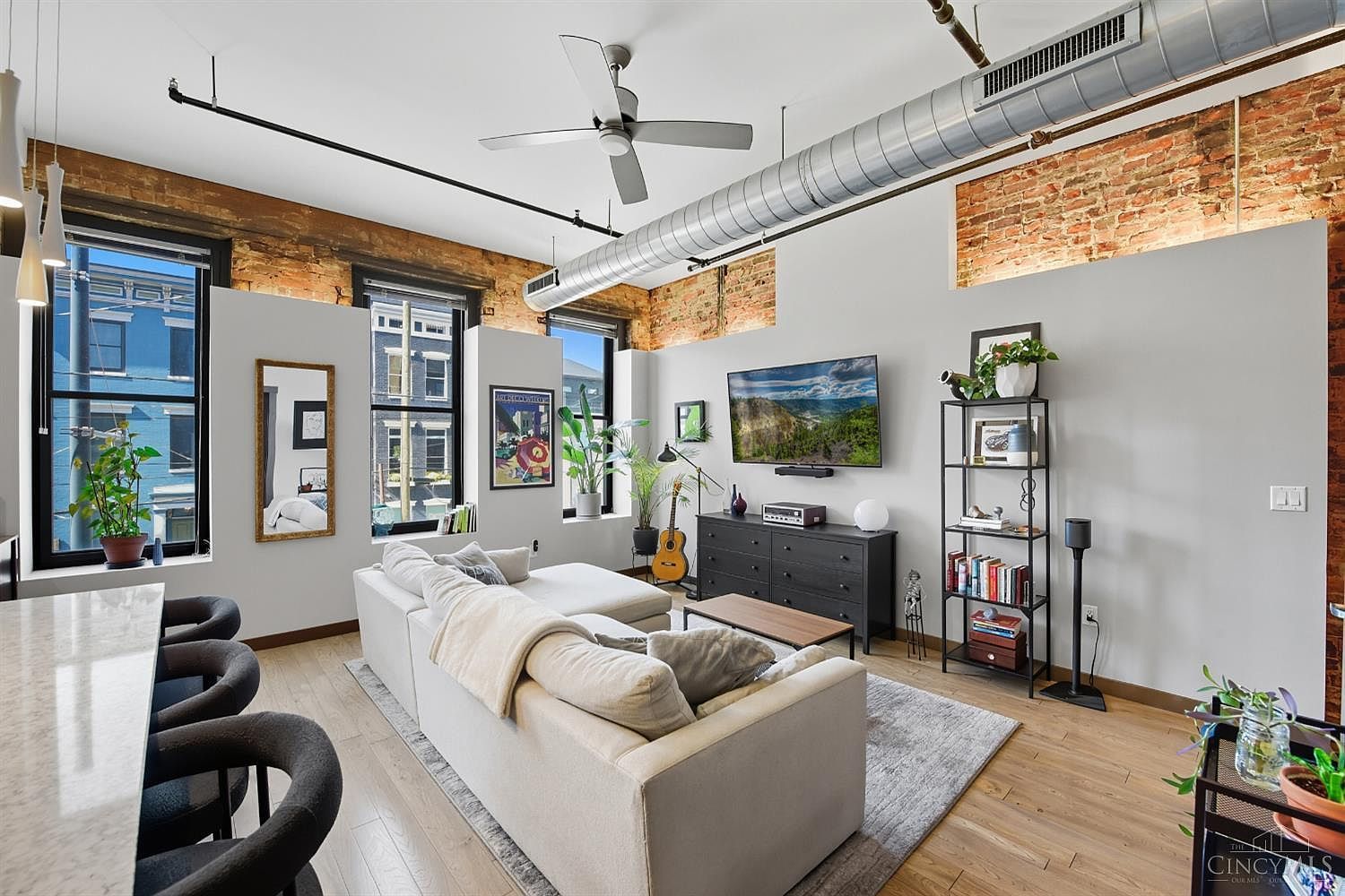 1408 Elm St #3 Cincinnati, OH 45202 - Thumbnail 4