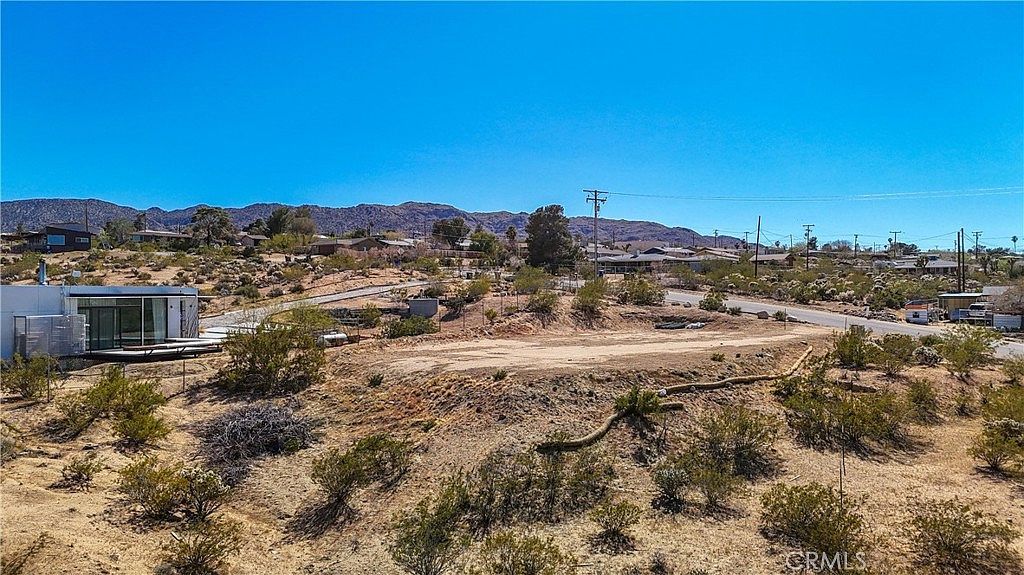 6935 Alturas Dr #2 Joshua Tree, CA 92252 - Thumbnail 4