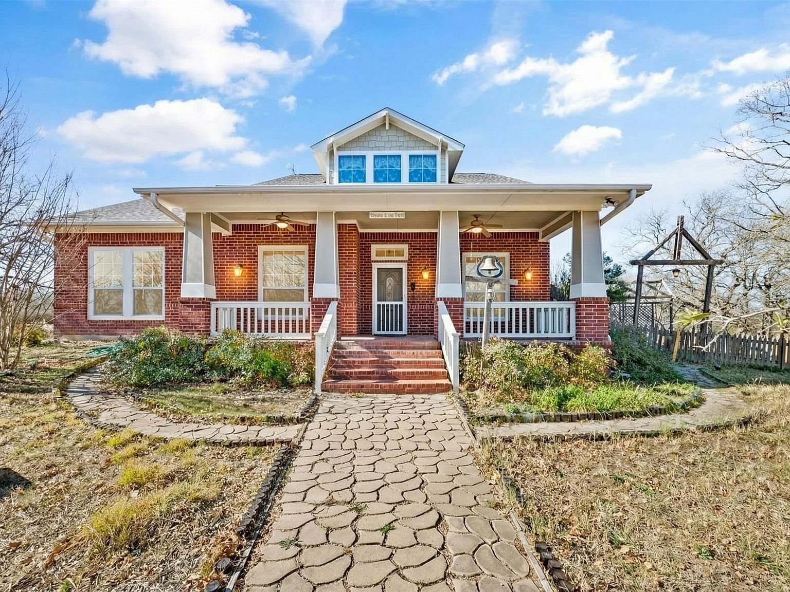 129 Love Trail Ct Paradise, TX 76073 - Thumbnail 4