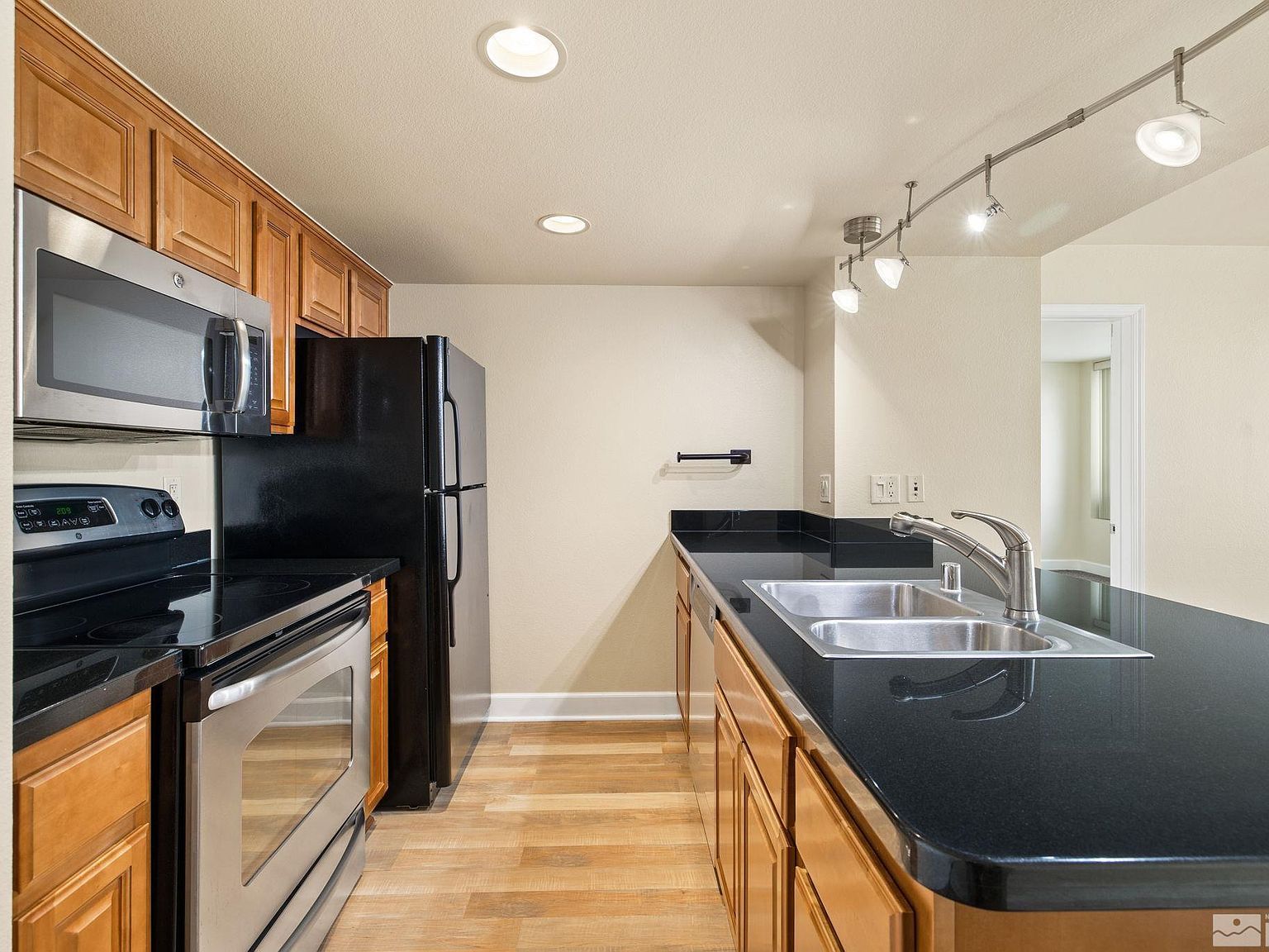 450 N Arlington Ave UNIT 701 Reno, NV 89503 - Thumbnail 4