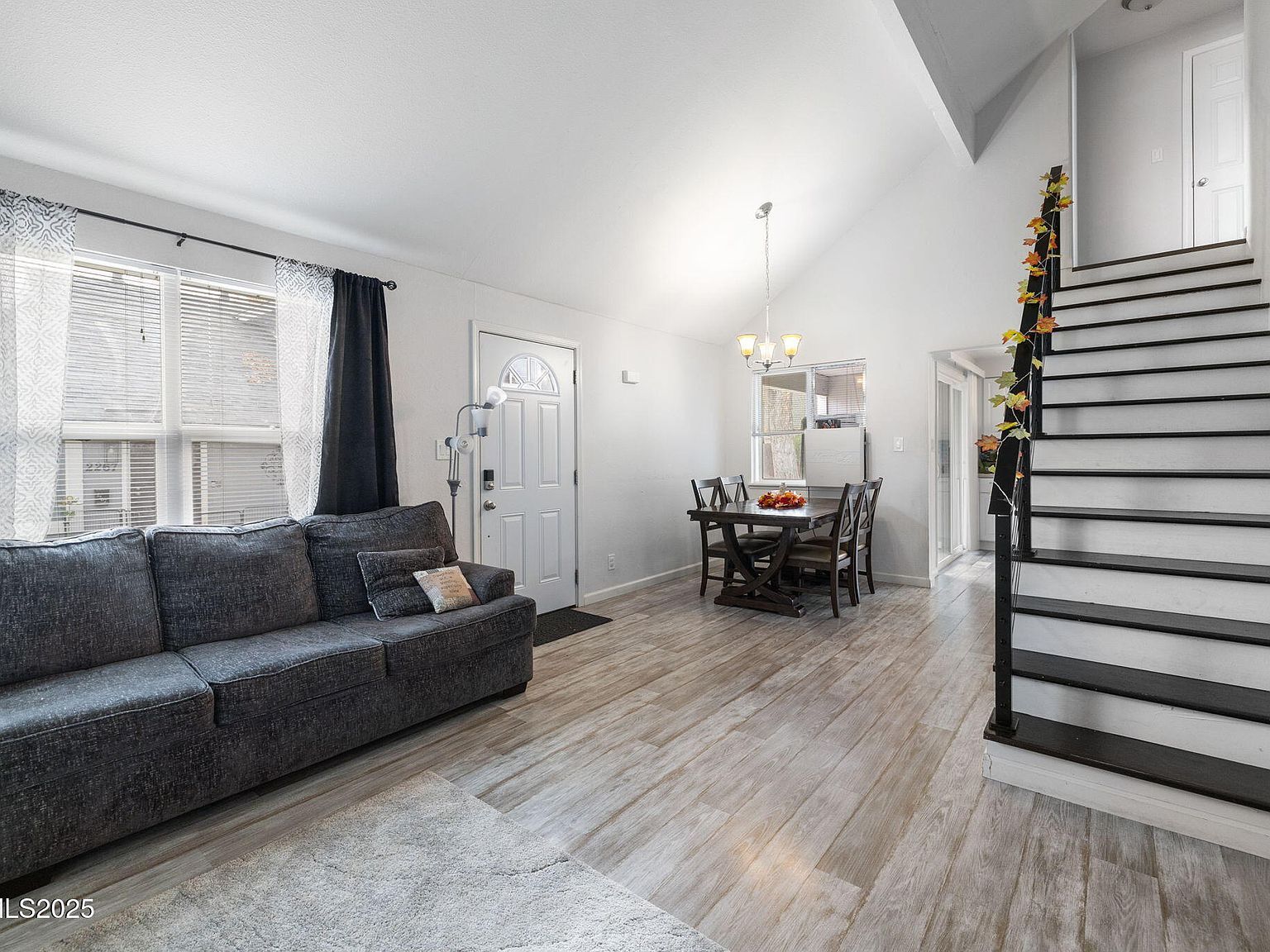 1595 York Way Sparks, NV 89431 - Thumbnail 4