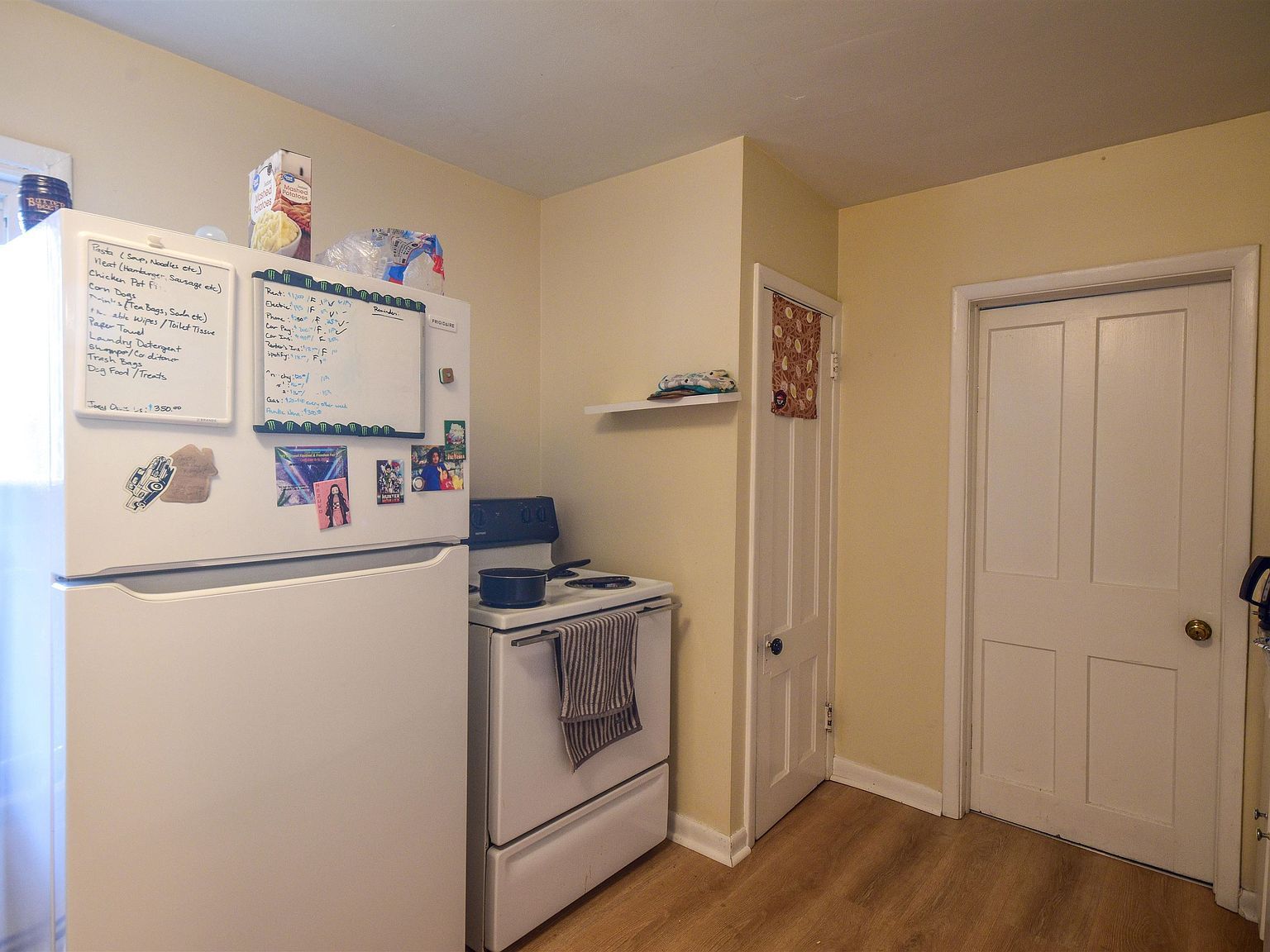 235 Elm St Bennington, VT 05201 - Thumbnail 4