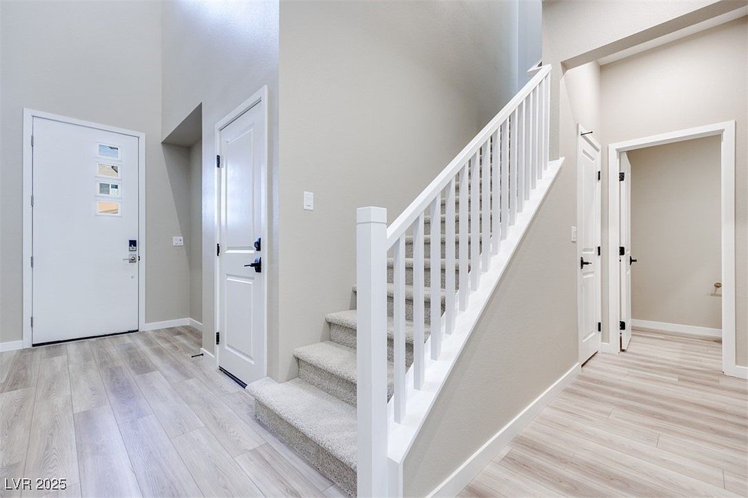 4341 Sunburst Spring Ave Las Vegas, NV 89141 - Thumbnail 4