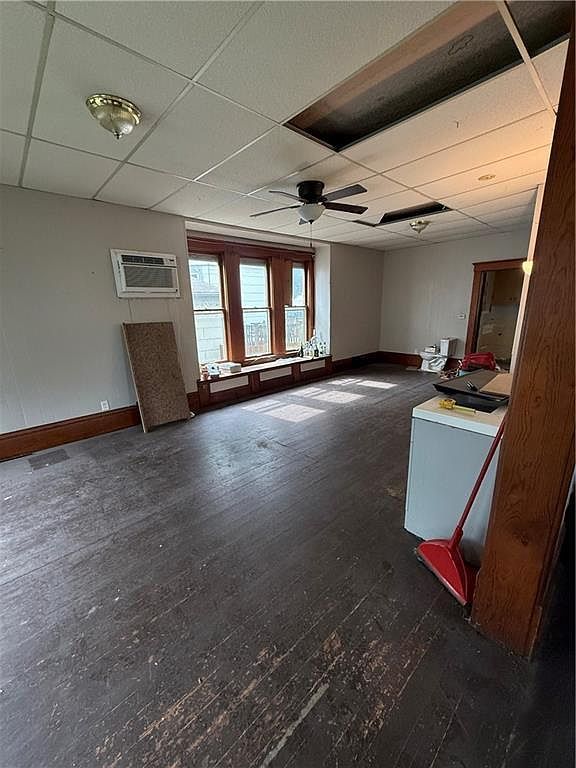 1105 Commercial St Atchison, KS 66002 - Thumbnail 4