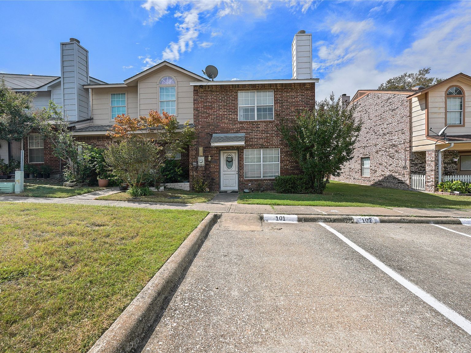 3917 Brandon Park Dr Garland, TX 75044 - Thumbnail 4