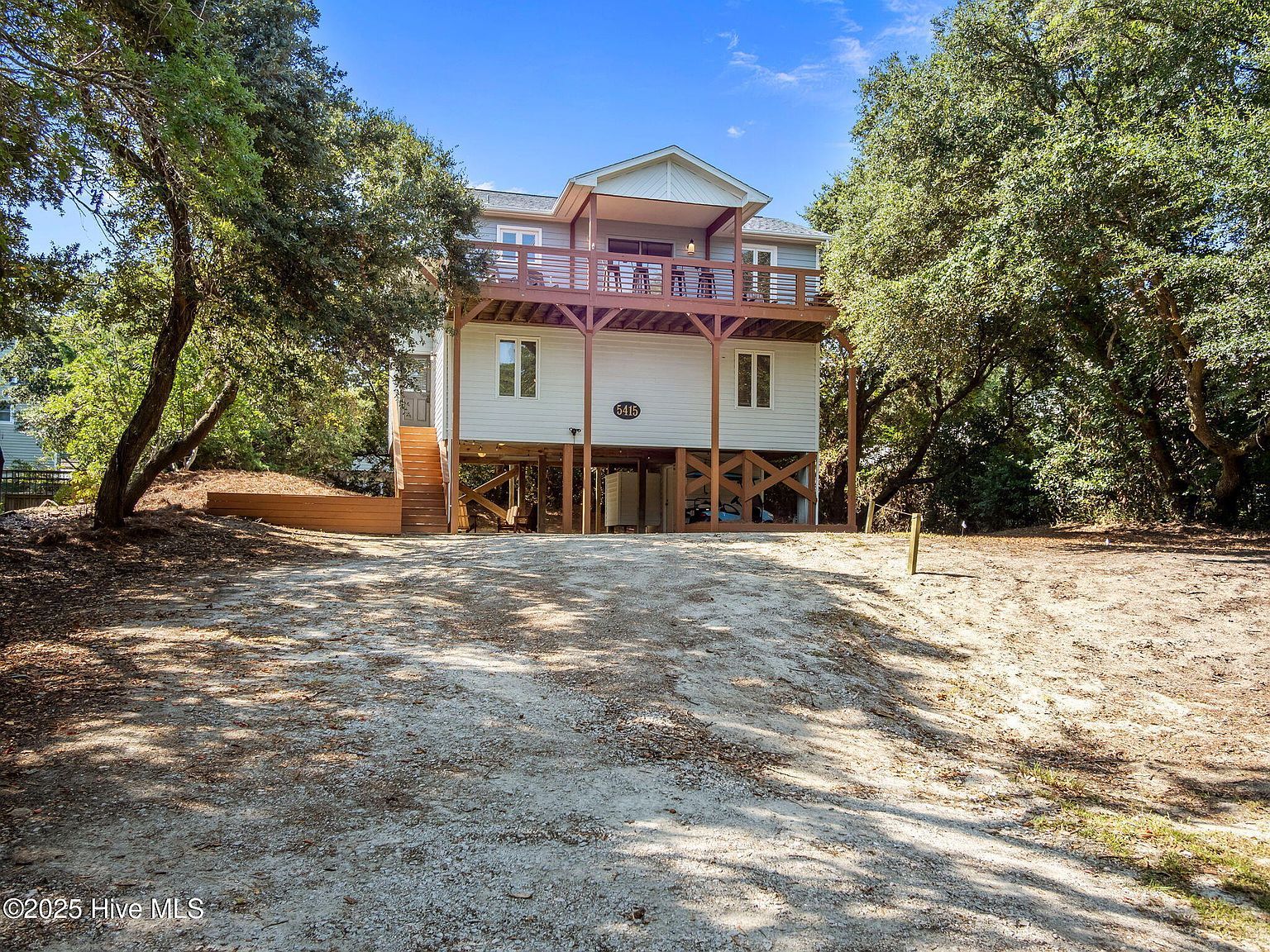 5415 Cedar Tree Ln Emerald Isle, NC 28594 - Thumbnail 4