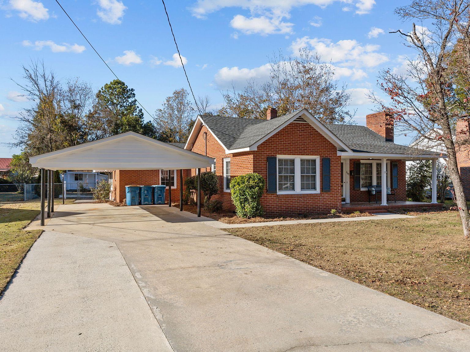 209 N Watauga Ave Dunn, NC 28334 - Thumbnail 4