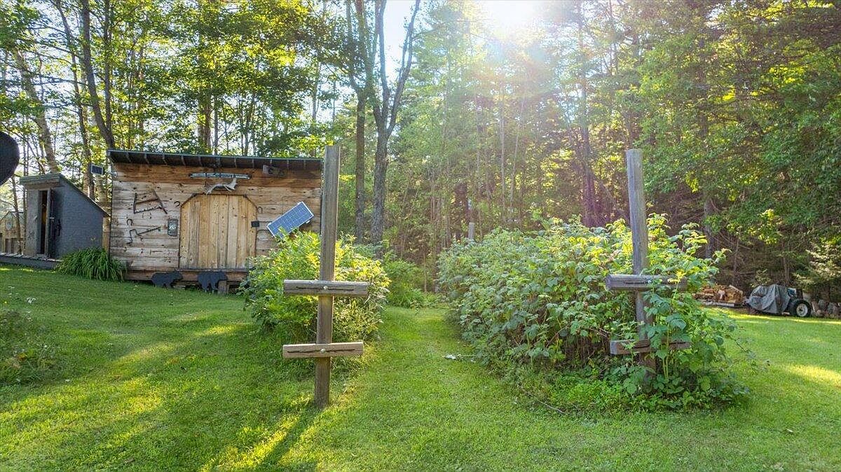 15 Hamlin Loop Harmony, ME 04942 - Thumbnail 4