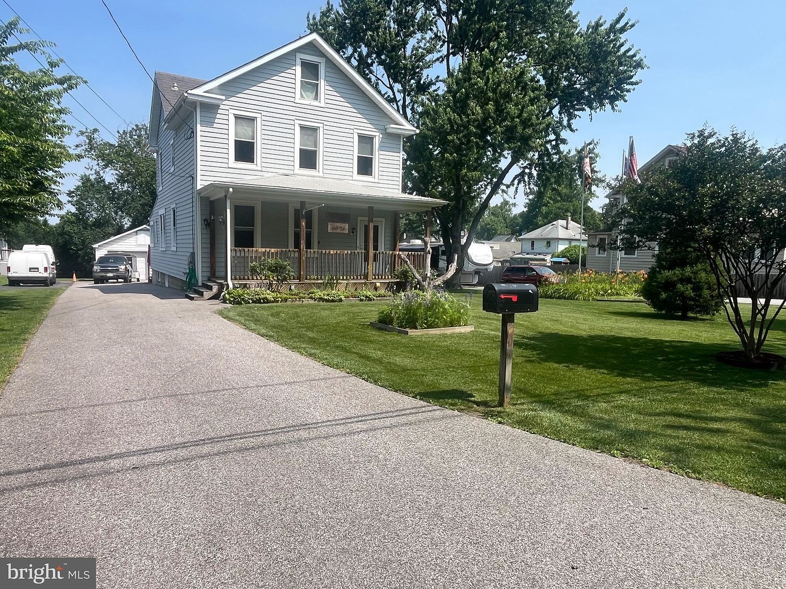 4624 Magnolia Ave Baltimore, MD 21227 - Thumbnail 4