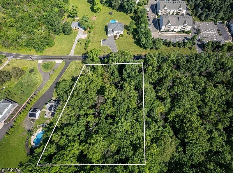 73 Weston Rd Hillsborough, NJ 08844 - Thumbnail 4