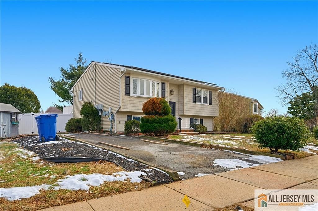 6 Wilton Ave Middlesex, NJ 08846 - Thumbnail 4