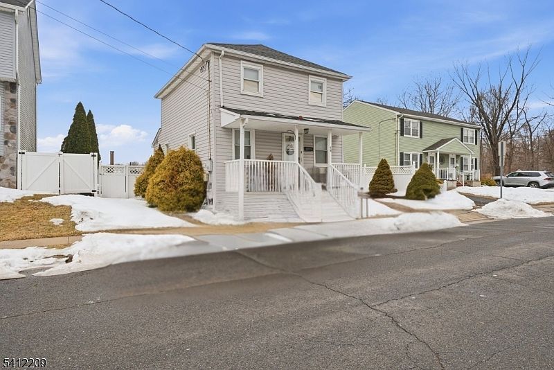 94 S 21st Ave Manville, NJ 08835 - Thumbnail 4