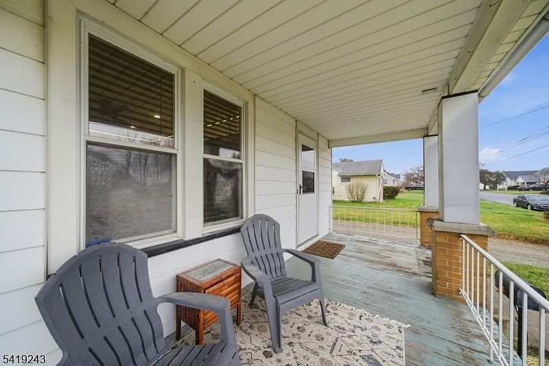 205 Pershing Ave Phillipsburg, NJ 08865 - Thumbnail 4