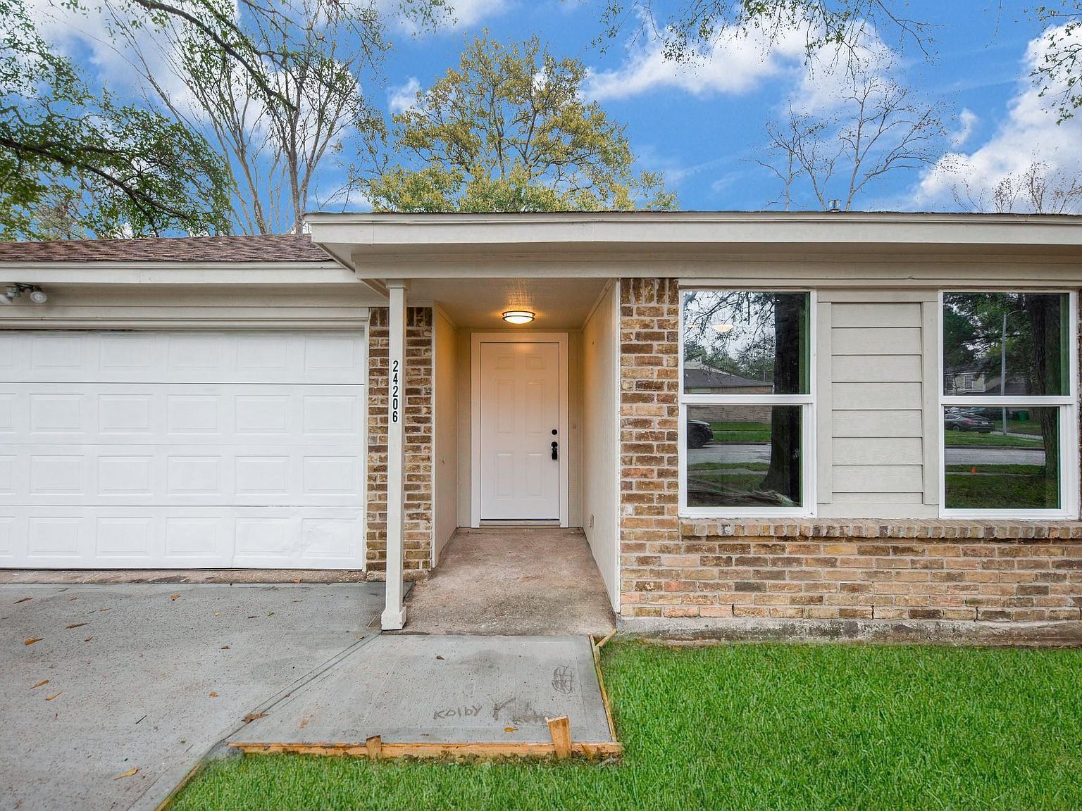 24206 Spring Mill Ln Spring, TX 77373 - Thumbnail 4