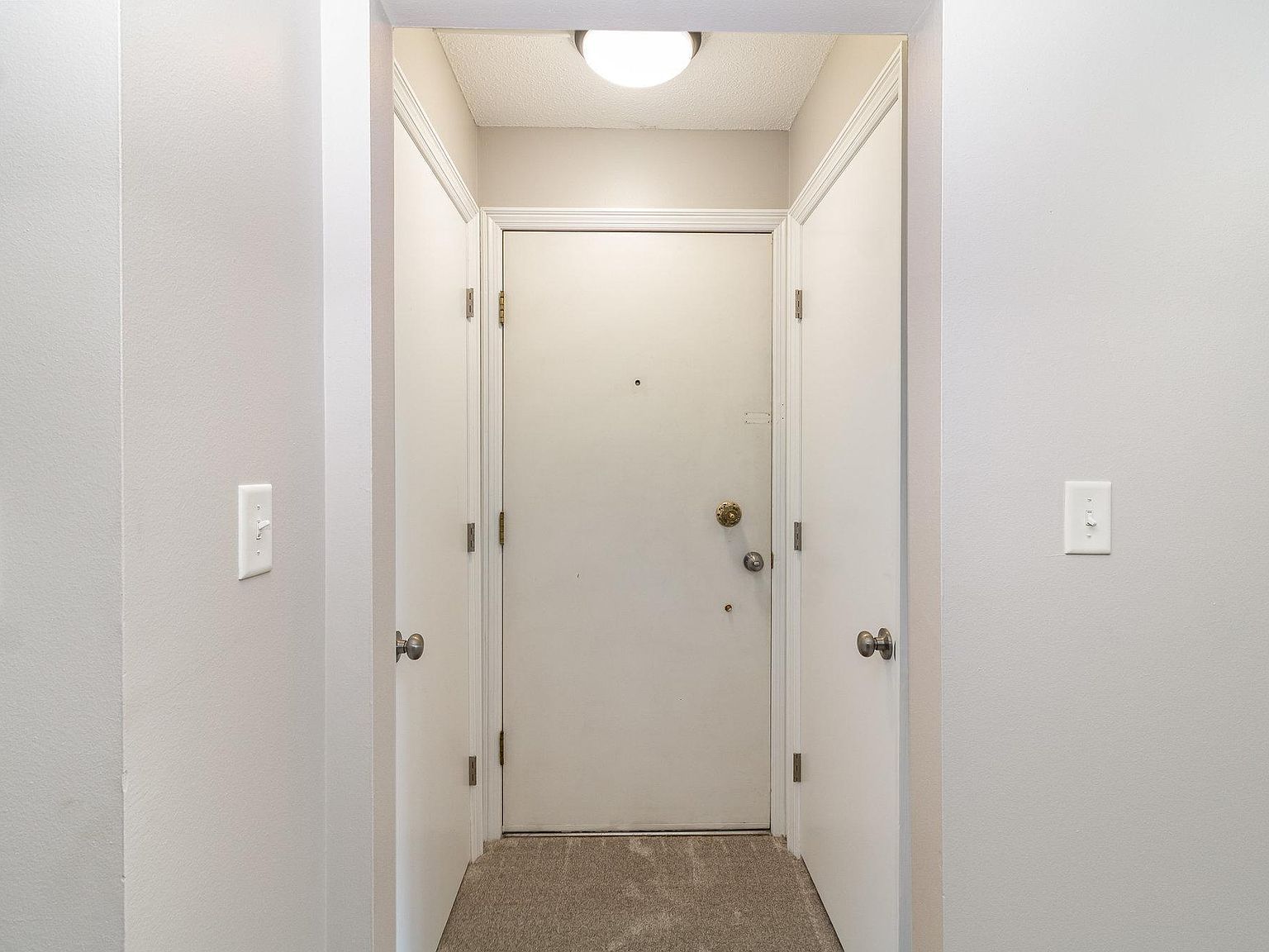 1345 Crestridge Ln APT 102 Eagan, MN 55123 - Thumbnail 4