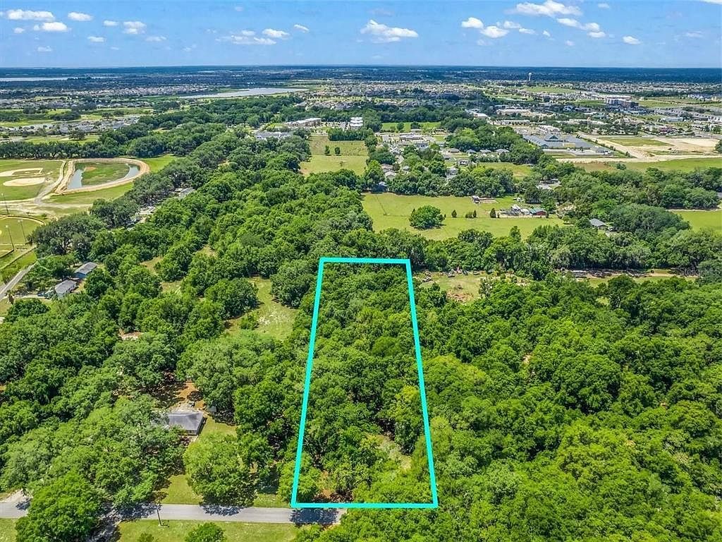 N Saint Clair St Wildwood, FL 34785 - Thumbnail 4