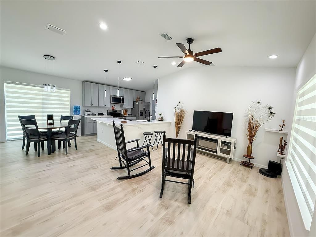 835 NW 123rd Ln Citra, FL 32113 - Thumbnail 4